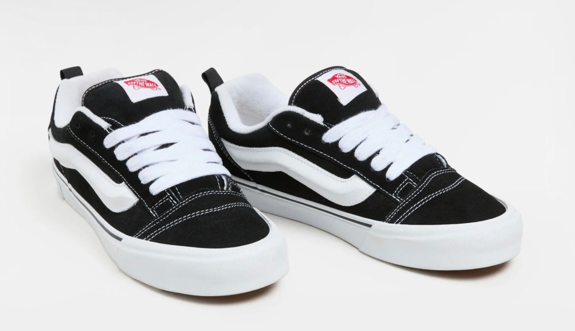 Vans Knu School