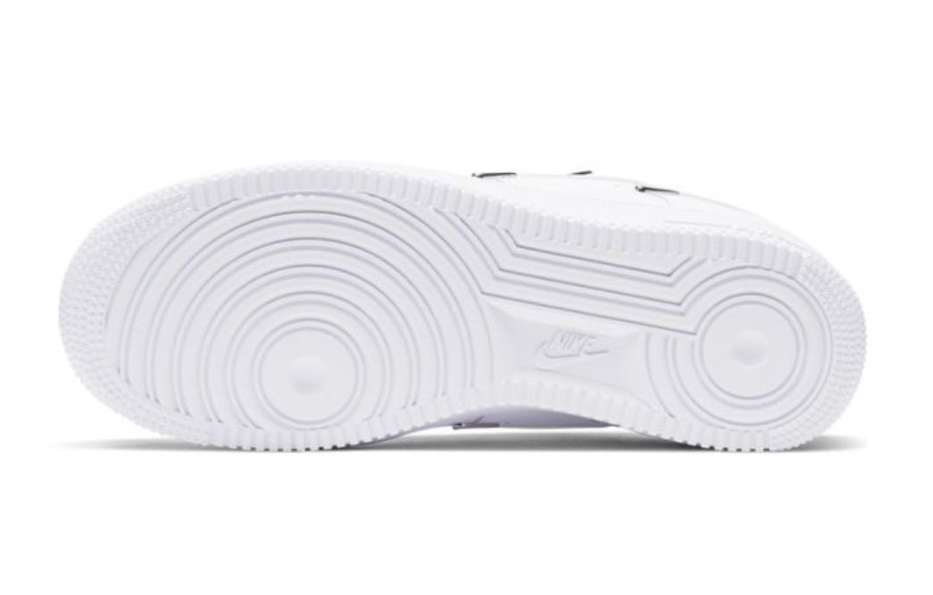 Nike Air Force 1 07 LX Sneakers Women’s White