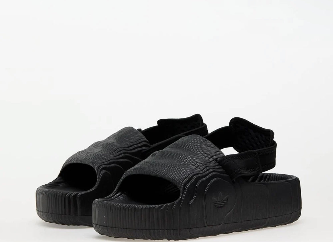 ADIDAS ORIGINALS ADILETTE 22 XLG SLIDERS