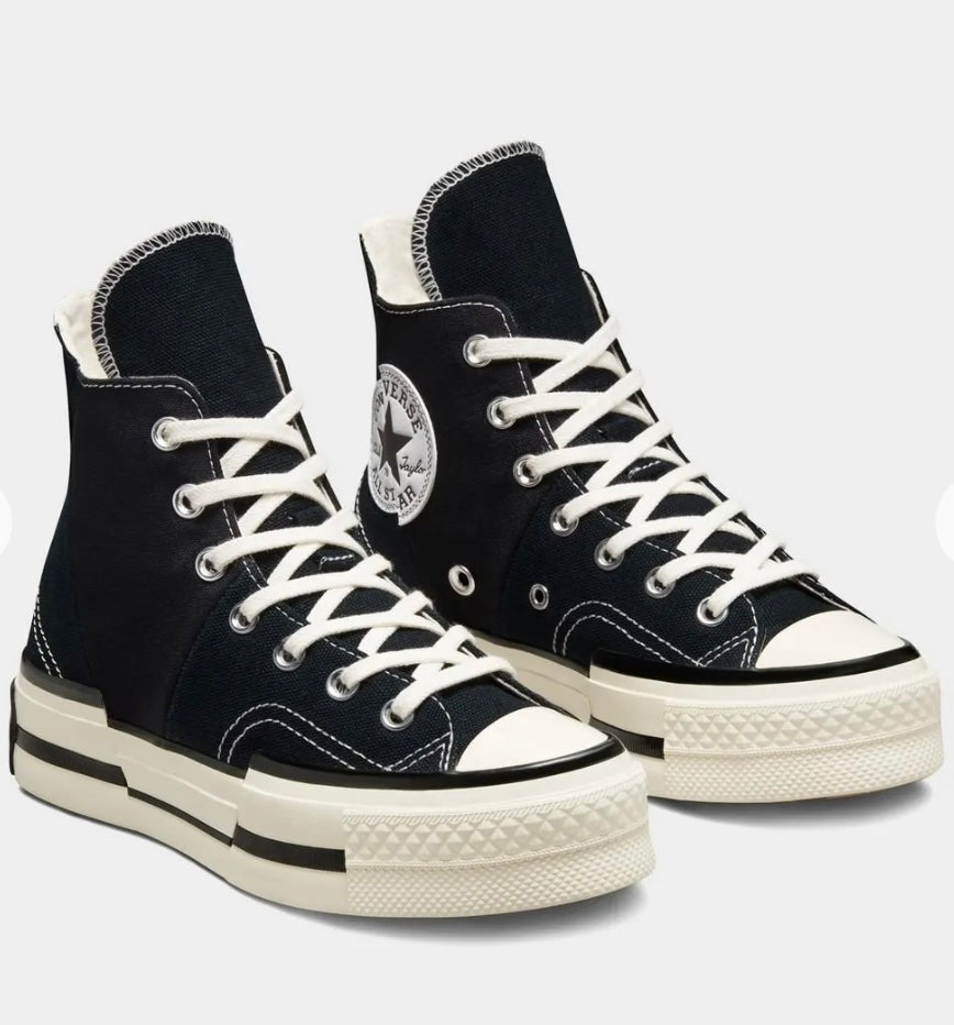Converse Men`s Chuck 70 Mid Sneaker